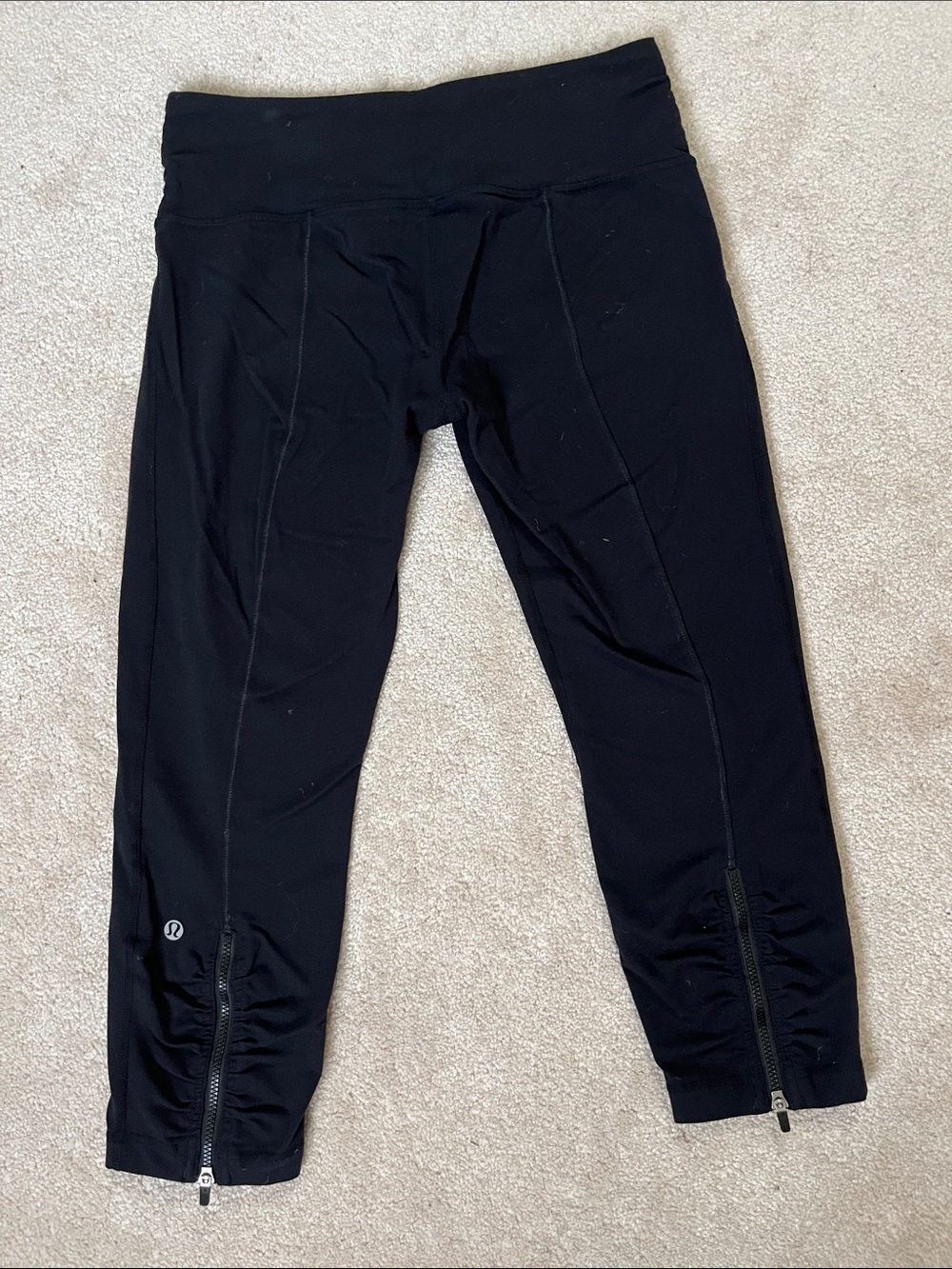 Lululemon capris